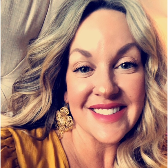 Meet your Posher, Rebecca - Picture 15 of 16